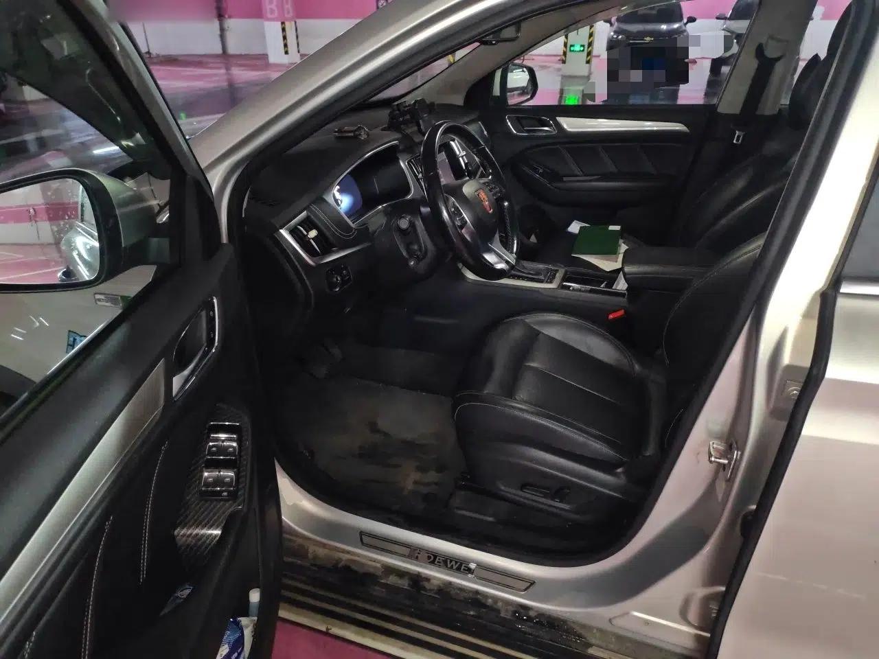 Roewe RX5 New Energy 2017 eRX5 50T Hybrid Connected Prestige Flagship Edition — миниатюра 16