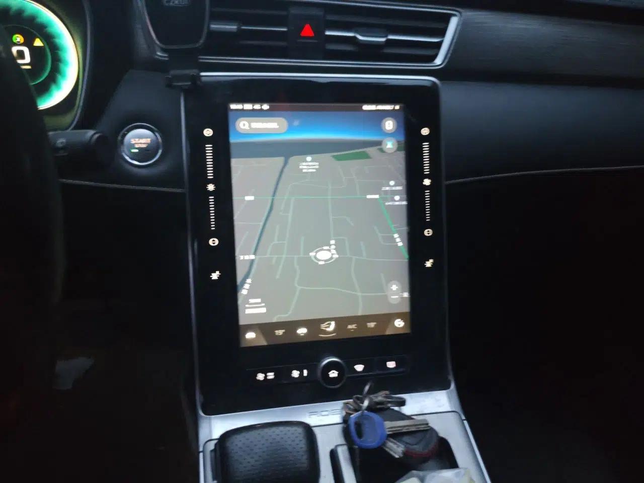 Roewe RX5 New Energy 2020 ePLUS National Trend Ronglin Luxury Edition — миниатюра 13