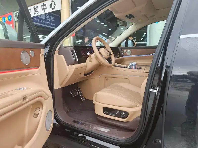 Wenjie M9 2025 Ultra Extended Range Six-Seat Version (192-line LiDAR) — миниатюра 8