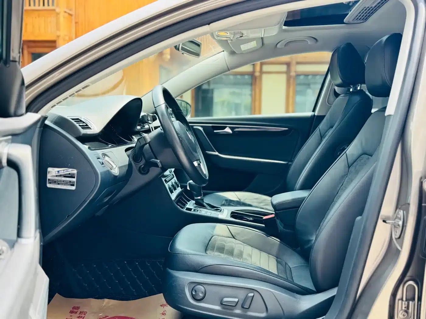 2015 Volkswagen Passat 2.0TSI Luxury — миниатюра 11