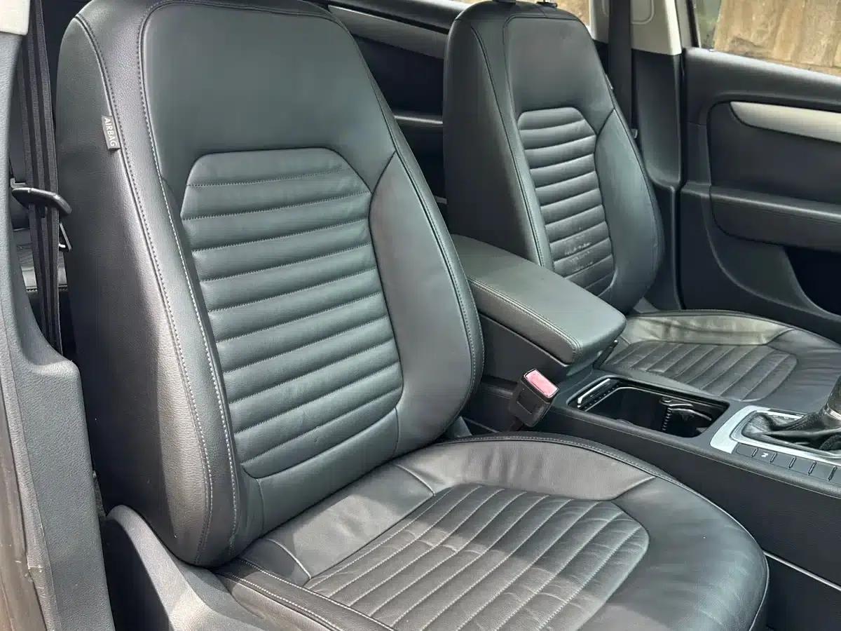 2013 Volkswagen Passat 1.8TSI Leading Edition — миниатюра 12