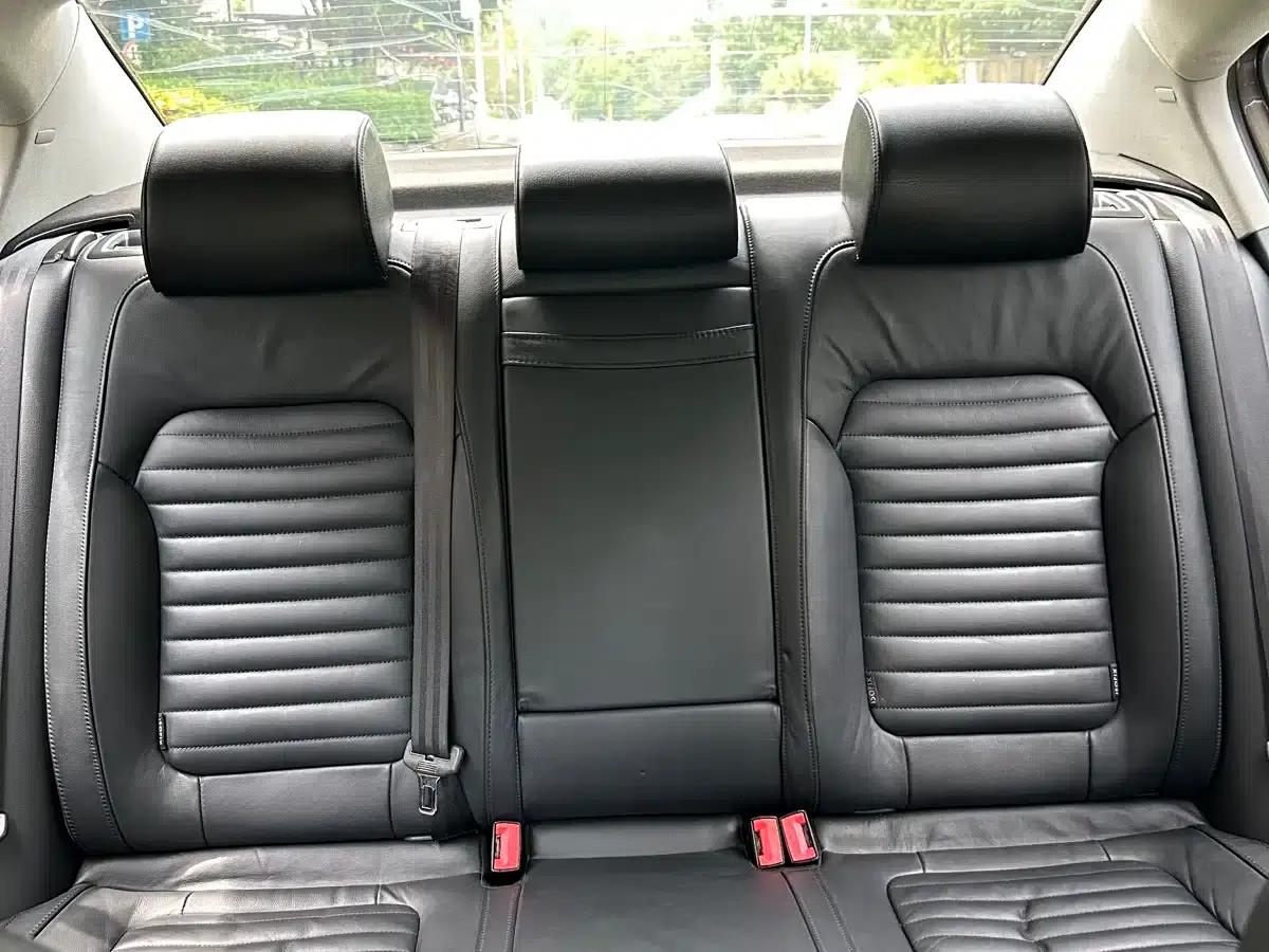 2013 Volkswagen Passat 1.8TSI Leading Edition — миниатюра 13