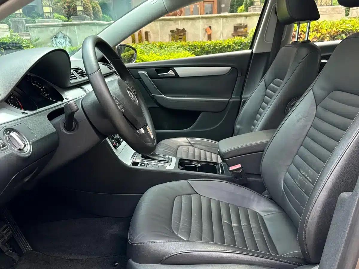 2013 Volkswagen Passat 1.8TSI Leading Edition — миниатюра 9