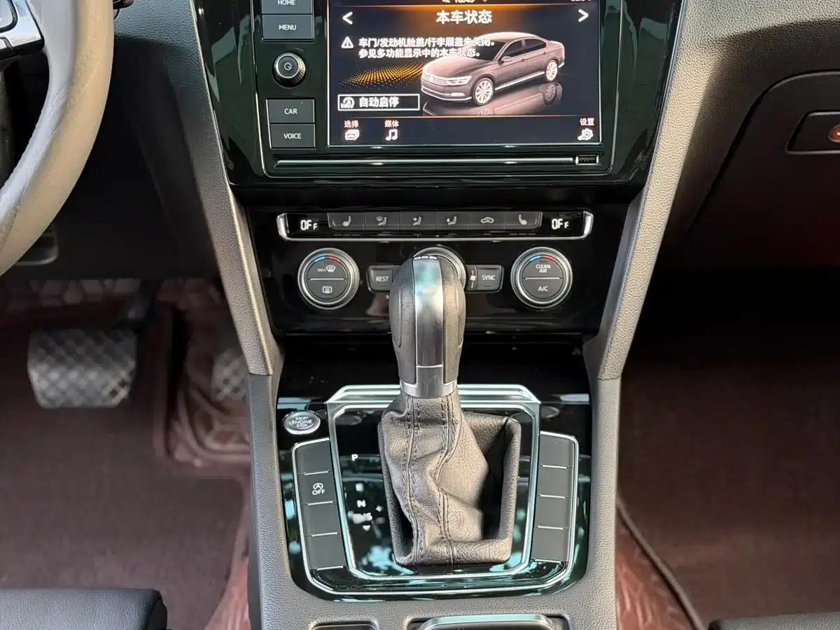 2019 Volkswagen Magotan 330TSI DSG Luxury Edition (China VI Emission Standard) — миниатюра 9