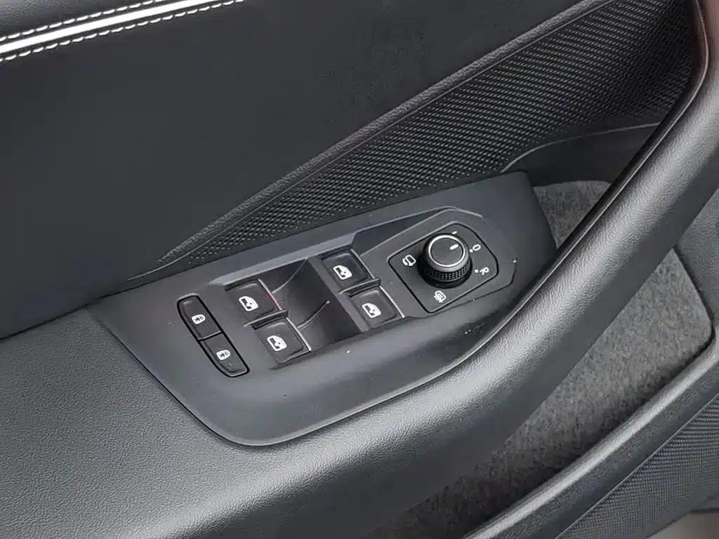 2024 Volkswagen Magotan 380TSI DSG Supreme Edition — миниатюра 9