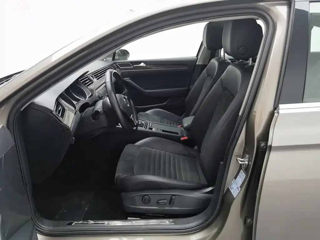 2018 Volkswagen Magotan 330TSI DSG Luxury — миниатюра 10