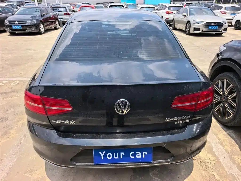 2017 Volkswagen Passat 330TSI DSG Luxury — миниатюра 5