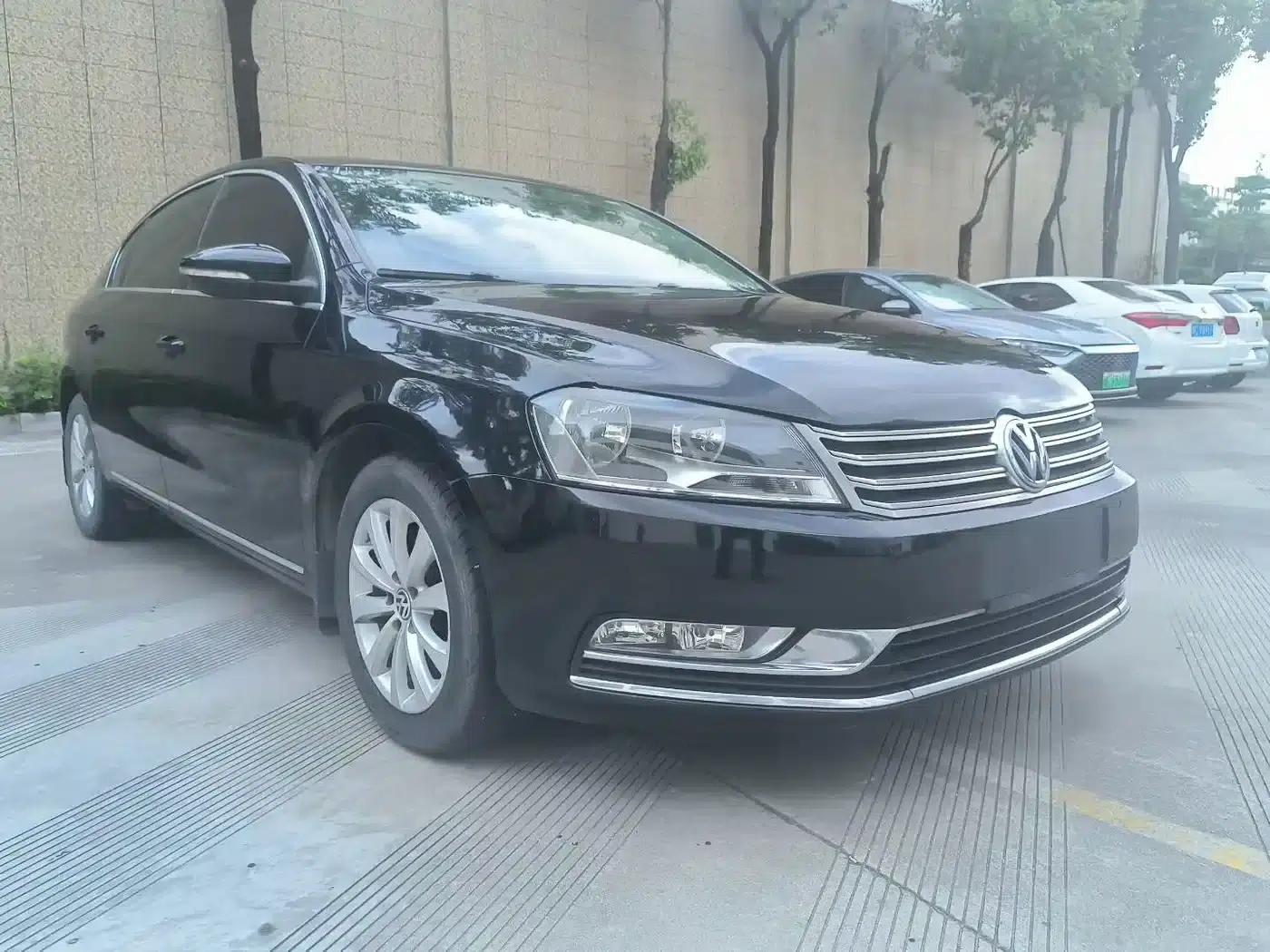 2012 Volkswagen Magotan Facelift 1.8TSI Leading Edition — миниатюра 3