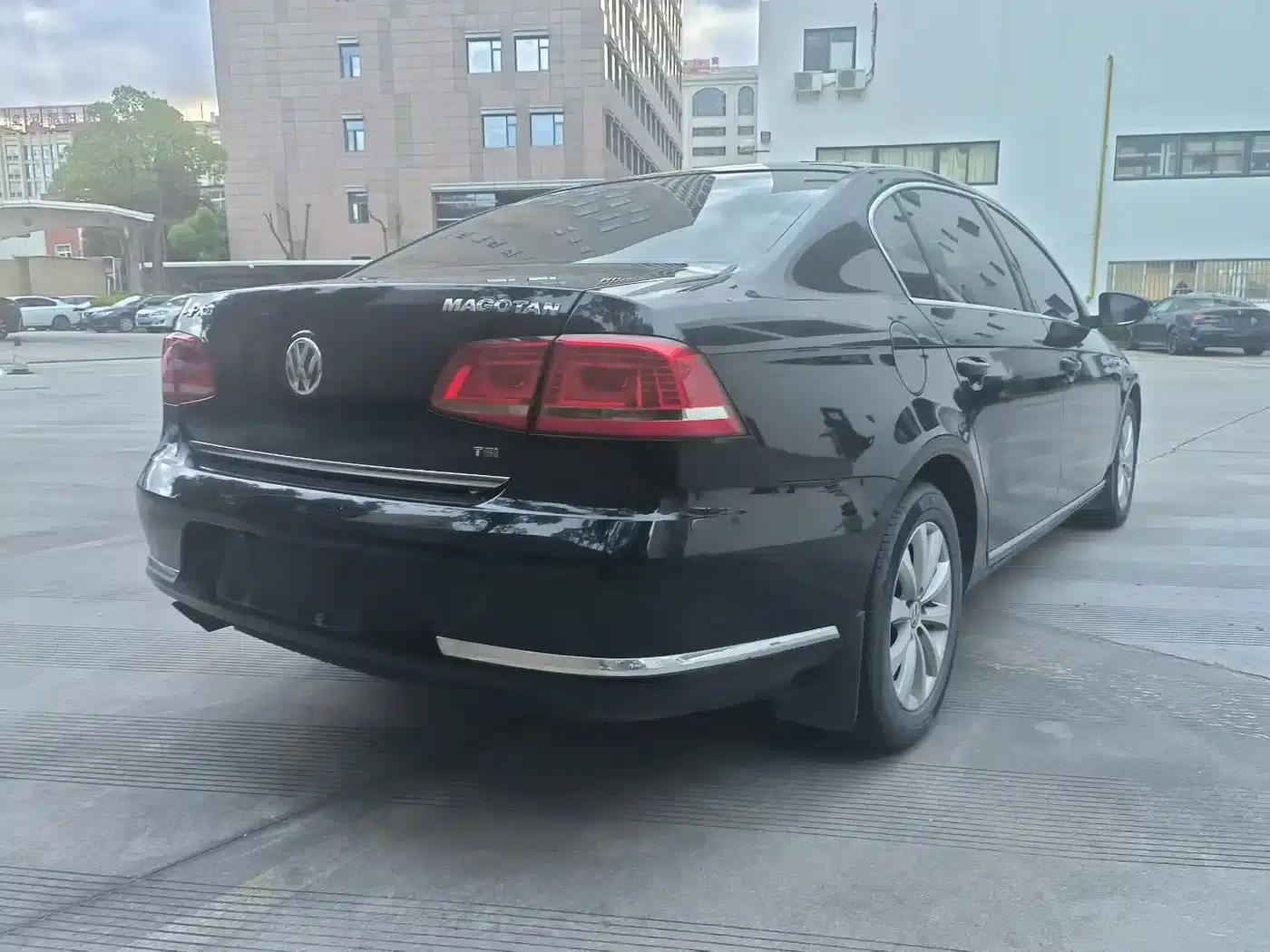 2012 Volkswagen Magotan Facelift 1.8TSI Leading Edition — миниатюра 9