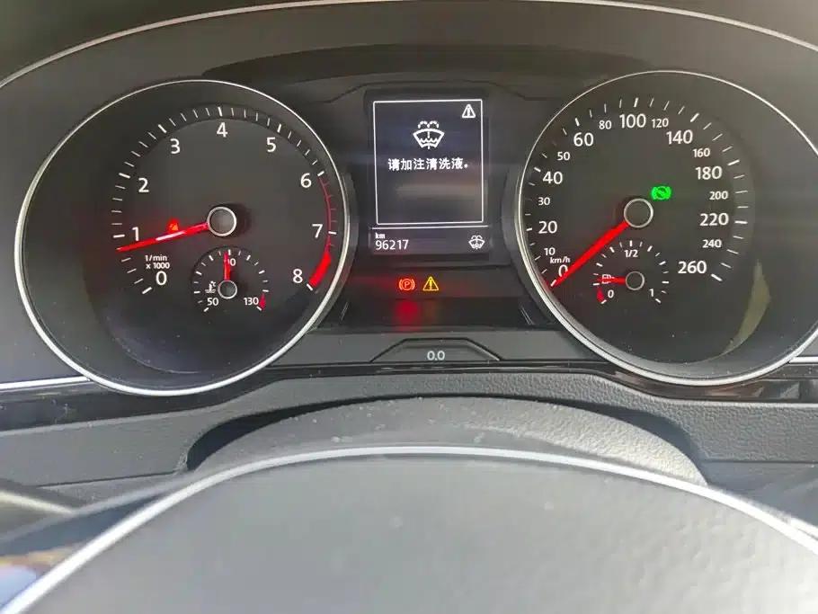 2018 Volkswagen Magotan 330TSI DSG Luxury — миниатюра 14