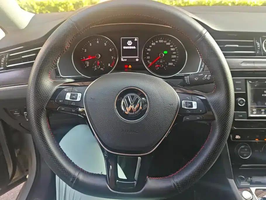 2018 Volkswagen Magotan 330TSI DSG Luxury — миниатюра 15