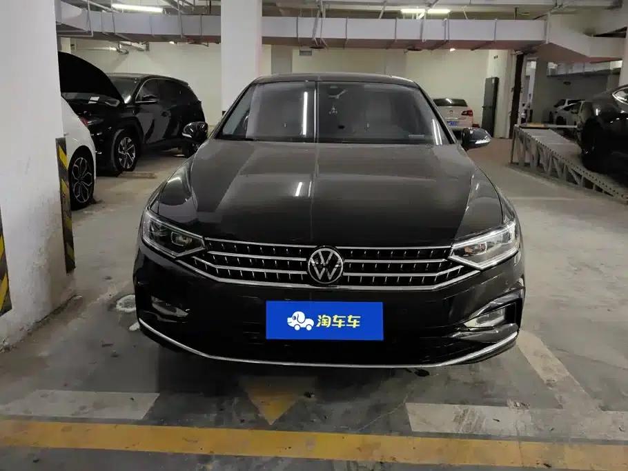 2024 Volkswagen Magotan 330TSI DSG Luxury Edition (2 Million Units Limited Edition) — миниатюра 2