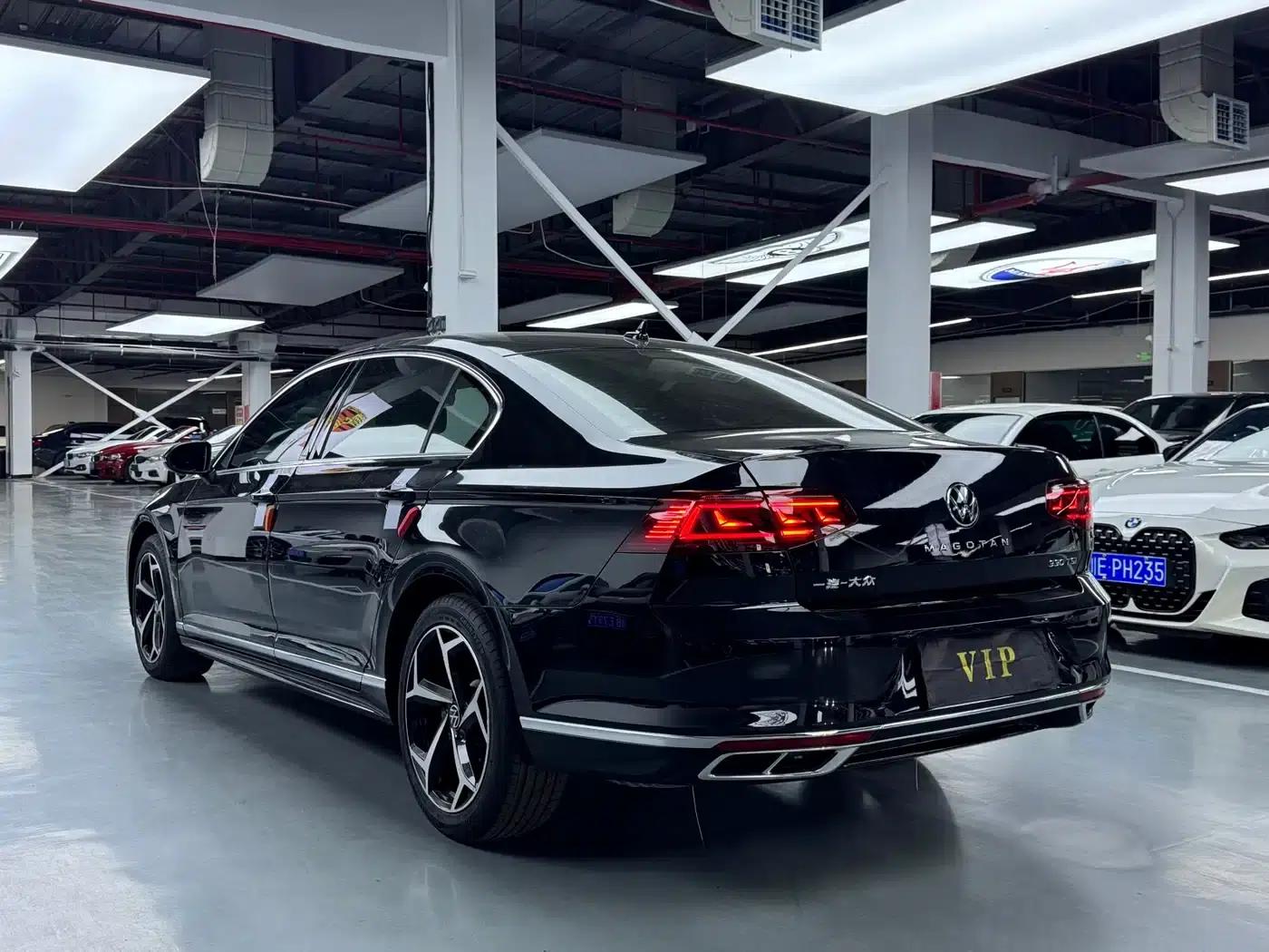 Volkswagen Magotan 2023 2 Millionth Unit Commemorative Edition 330TSI DSG Leading Model — миниатюра 15