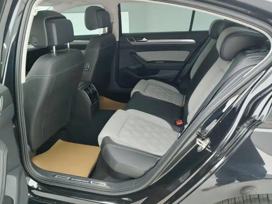 Magotan 2023 2 Millionth Unit Commemorative Edition 280TSI DSG Leading Model — миниатюра 11