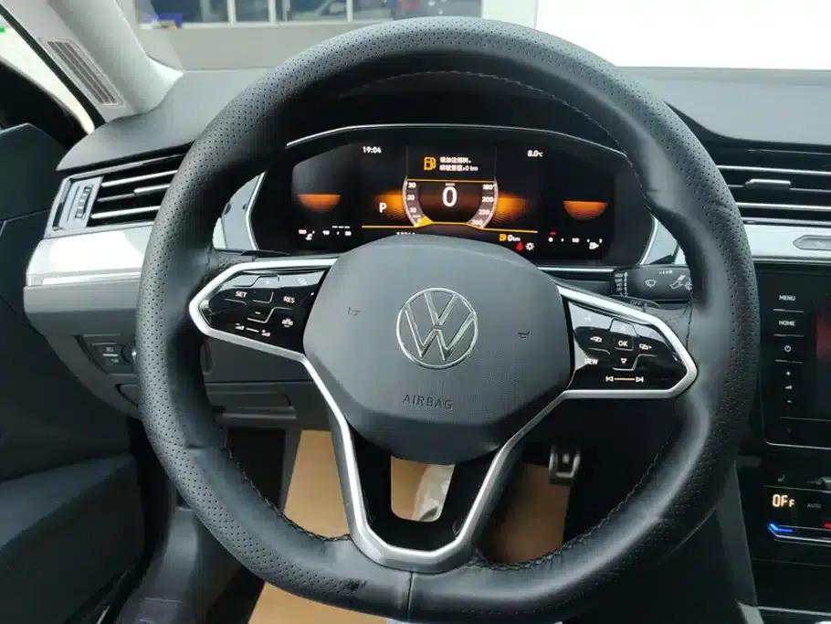 Magotan 2023 2 Millionth Unit Commemorative Edition 280TSI DSG Leading Model — миниатюра 15