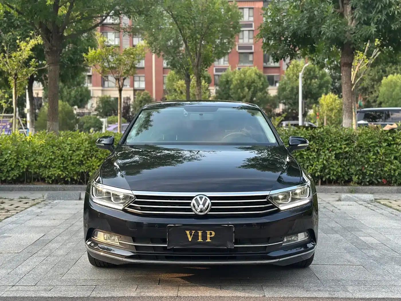 2019 Volkswagen Magotan 330TSI DSG Leading Edition (China VI Emission Standard) — миниатюра 2