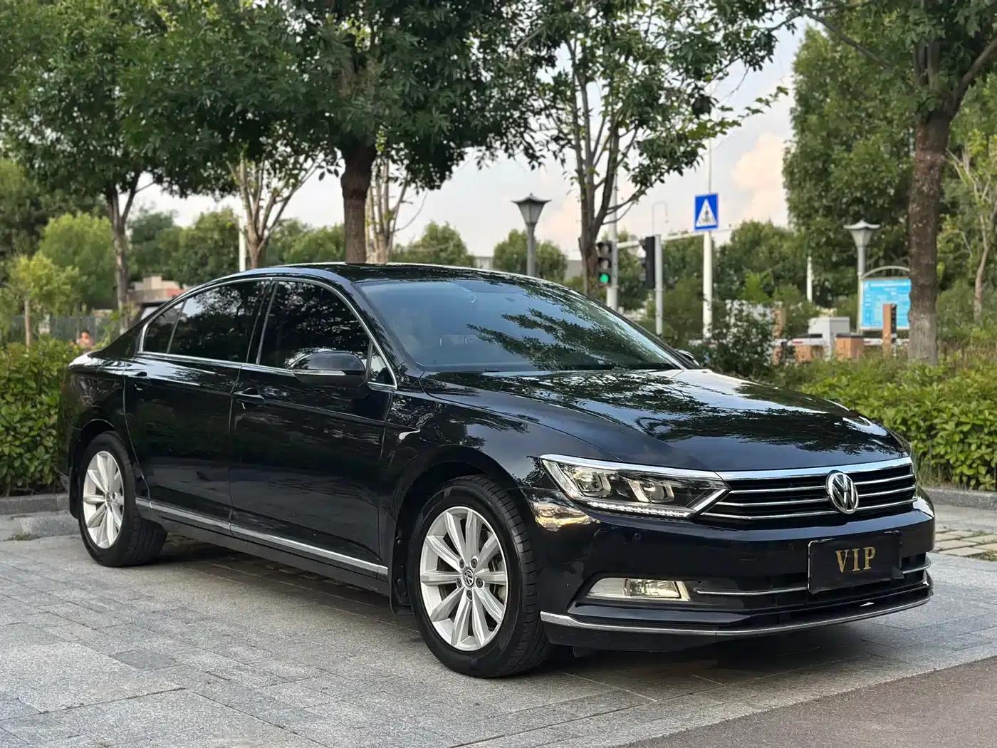 2019 Volkswagen Magotan 330TSI DSG Leading Edition (China VI Emission Standard) — миниатюра 3