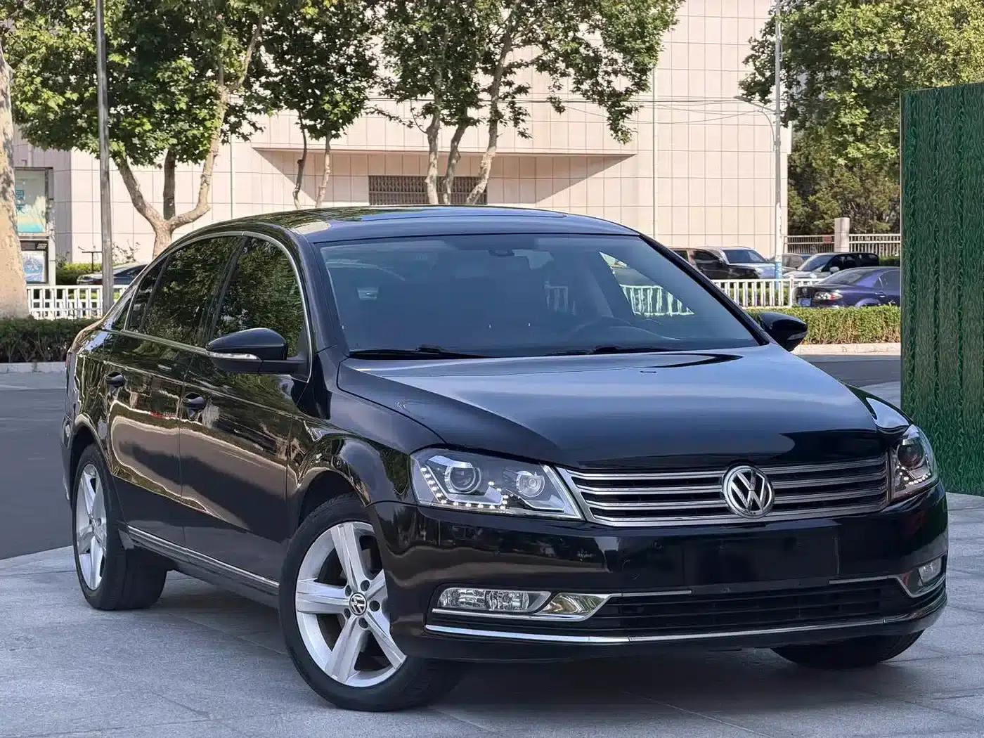 2012 Volkswagen Passat Facelift 2.0TSI Supreme Edition — миниатюра 3