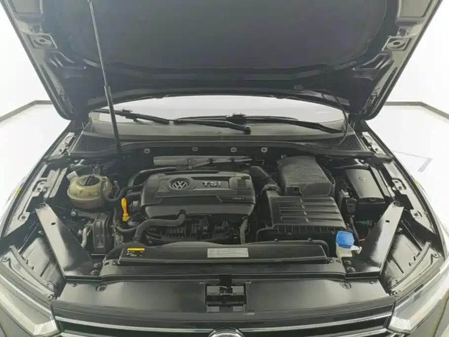 2018 Volkswagen Passat 280TSI DSG Leading Edition — миниатюра 10