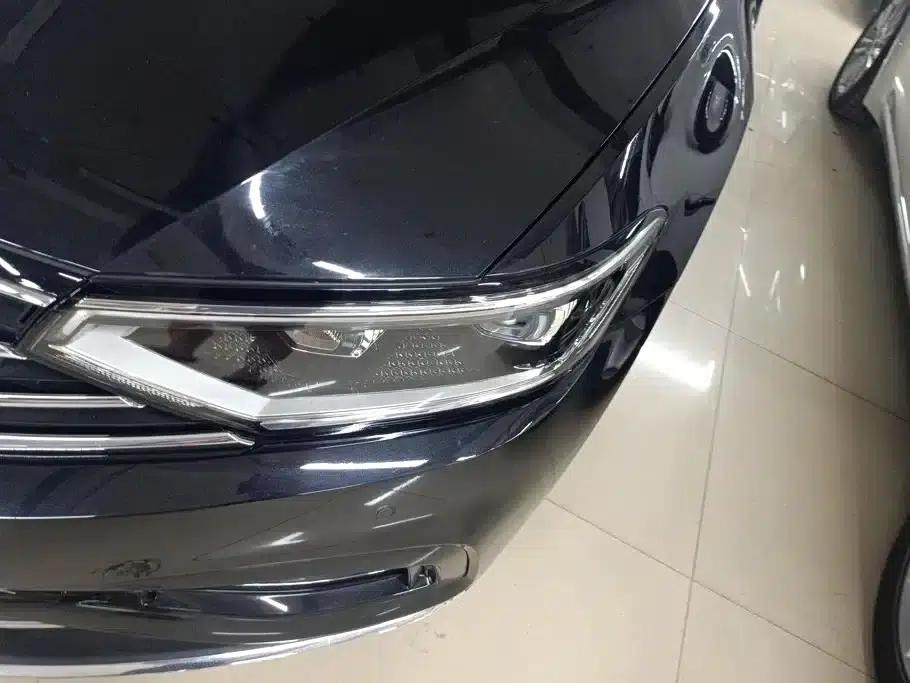 2020 Volkswagen Passat 330TSI DSG Luxury — миниатюра 5