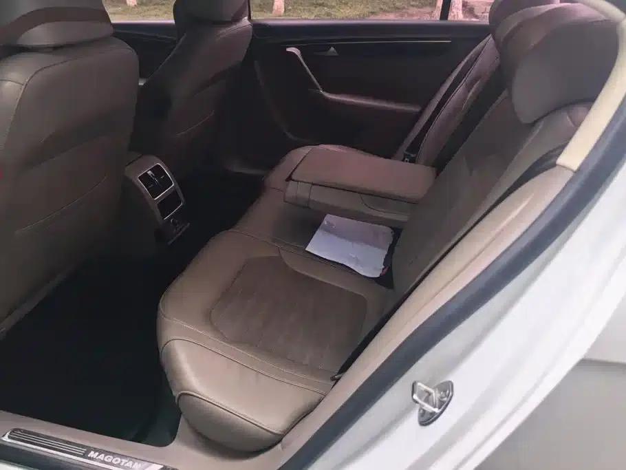 2015 Volkswagen Magotan Facelift 1.8TSI Luxury Model — миниатюра 11