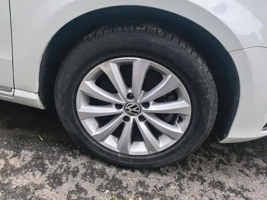 2015 Volkswagen Magotan Facelift 1.8TSI Luxury Model — миниатюра 6