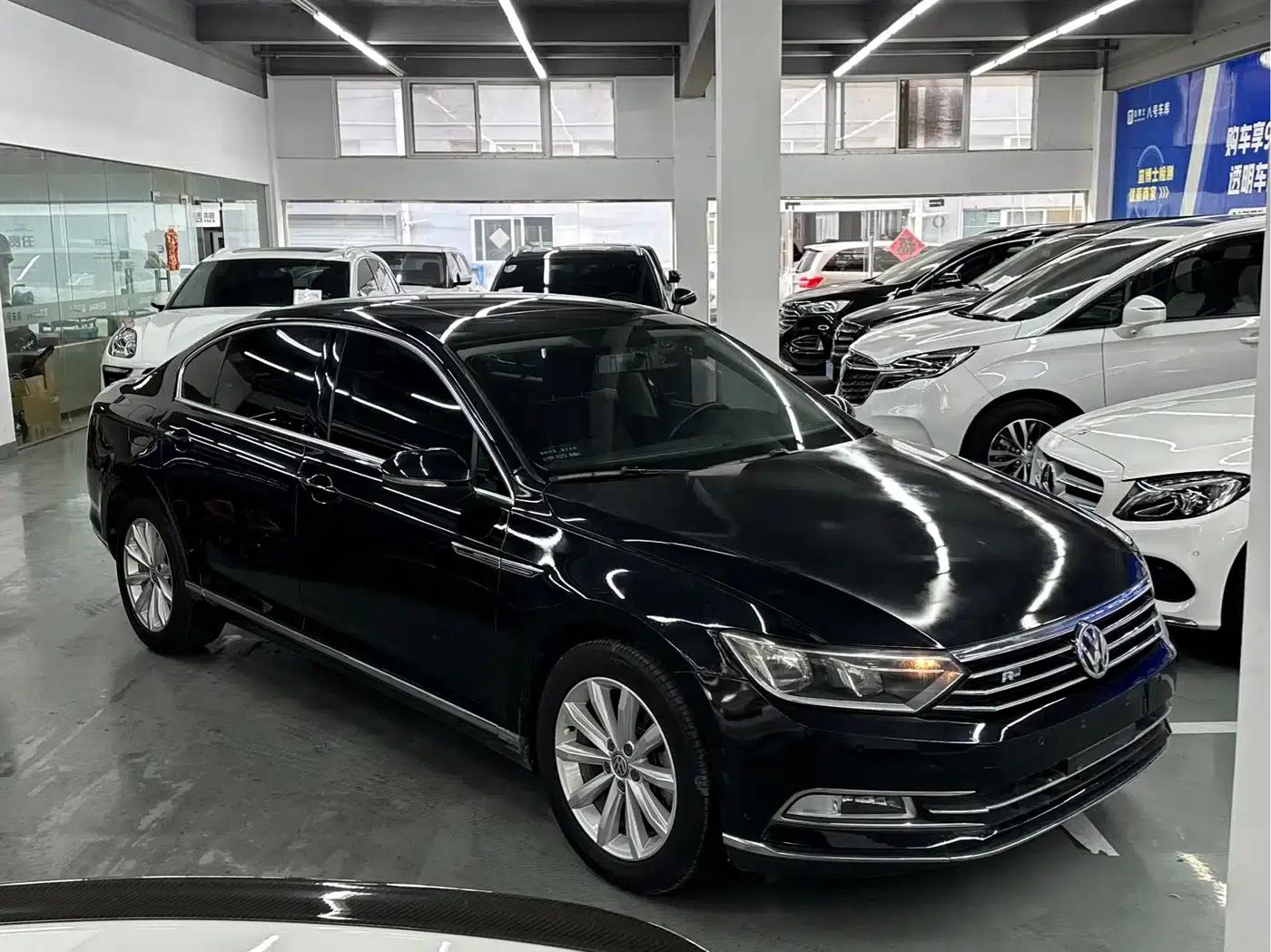 2018 Volkswagen Passat 330TSI DSG Leading Edition — миниатюра 5