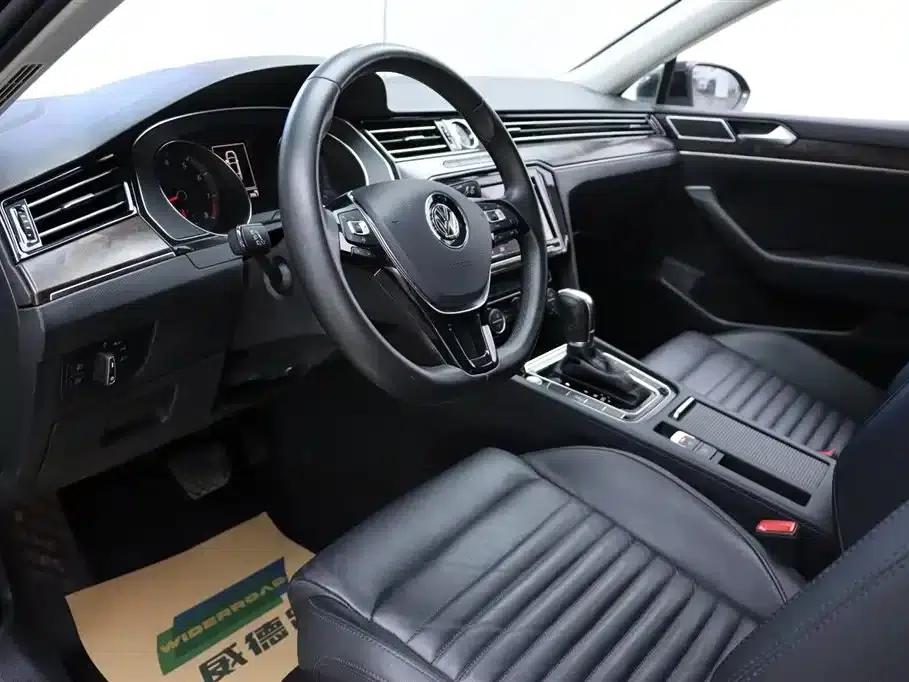 2019 Volkswagen Magotan 330TSI DSG Luxury Edition (National V Emission Standard) — миниатюра 15