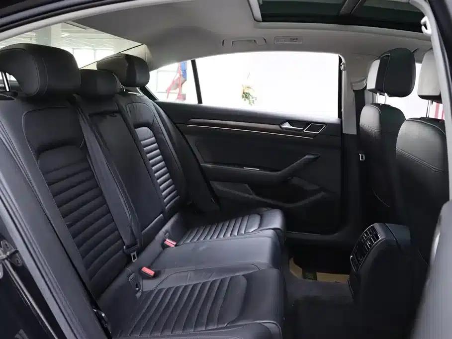 2019 Volkswagen Magotan 330TSI DSG Luxury Edition (National V Emission Standard) — миниатюра 18