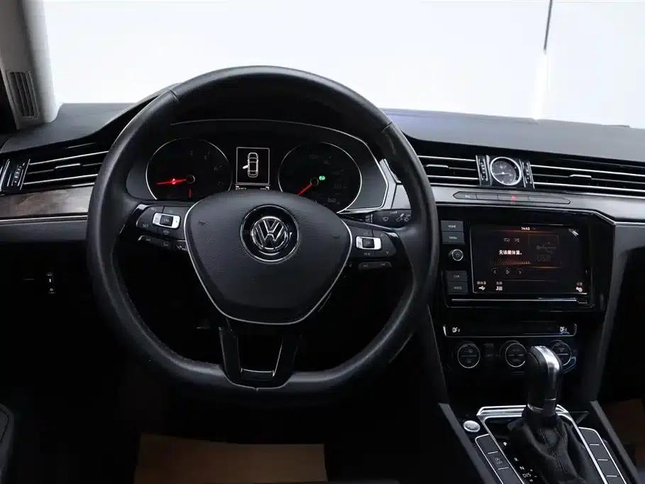 2019 Volkswagen Magotan 330TSI DSG Luxury Edition (National V Emission Standard) — миниатюра 28