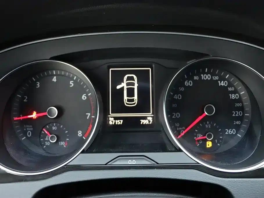 2019 Volkswagen Magotan 330TSI DSG Luxury Edition (National V Emission Standard) — миниатюра 10