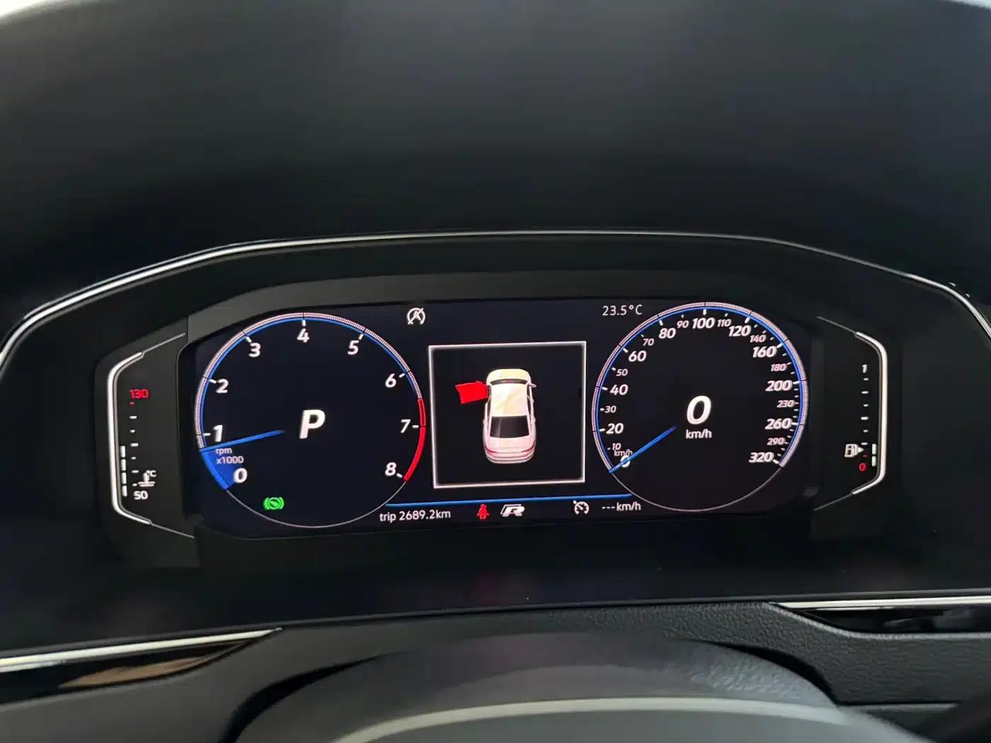 2020 Volkswagen Passat 330TSI DSG Leading Edition — миниатюра 11