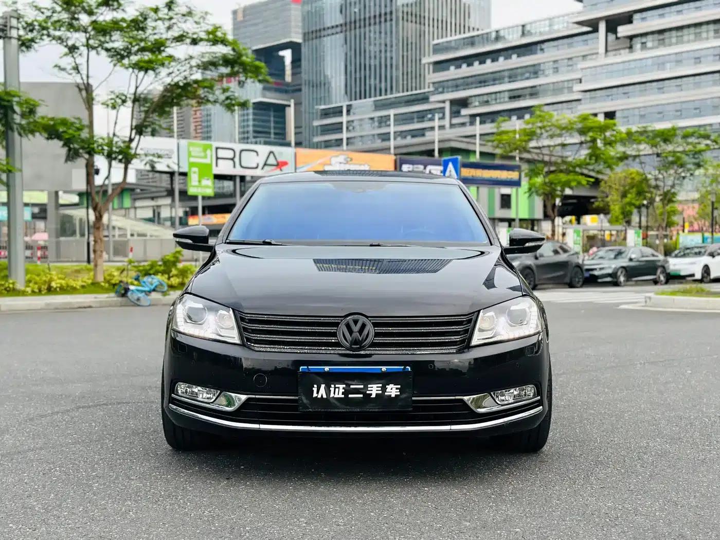 2012 Volkswagen Passat 2.0TSI Premium — миниатюра 4