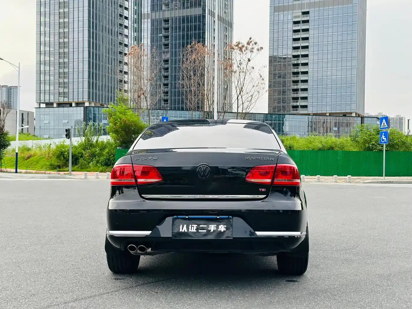 2012 Volkswagen Passat 2.0TSI Premium — миниатюра 6