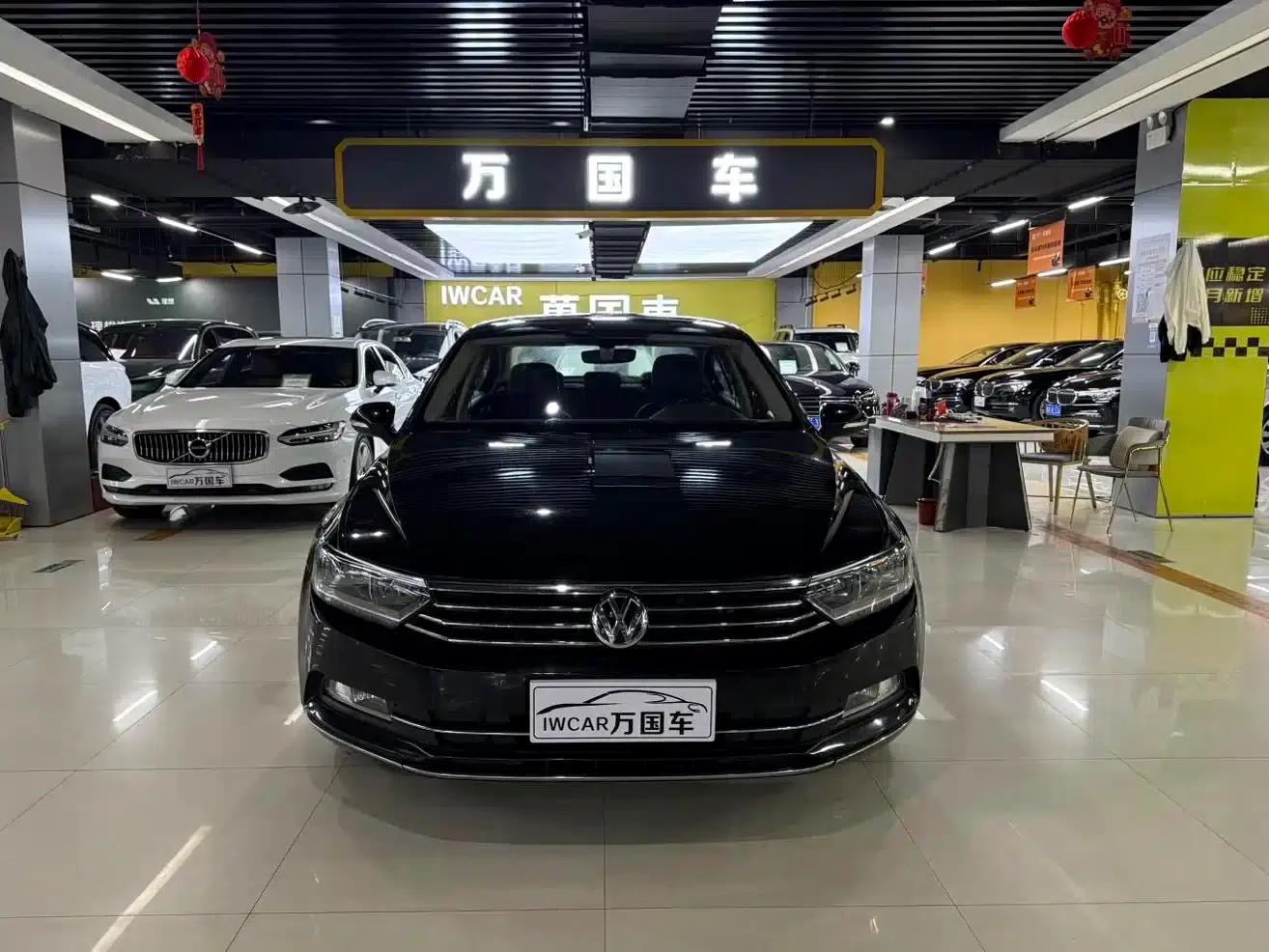 2019 Volkswagen Magotan 330TSI DSG Luxury Edition (China VI Emission Standard) — миниатюра 1