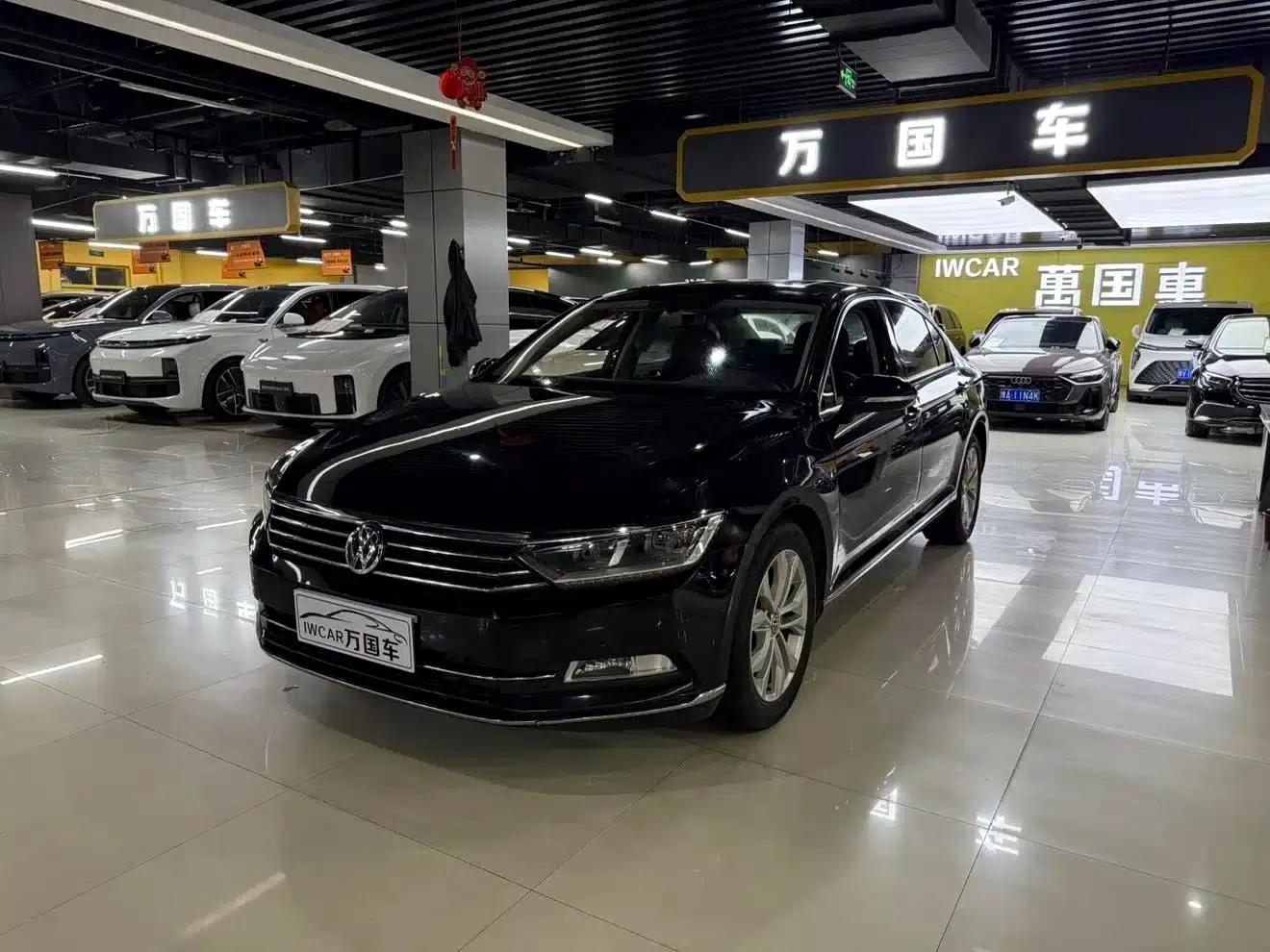 2019 Volkswagen Magotan 330TSI DSG Luxury Edition (China VI Emission Standard) — миниатюра 3