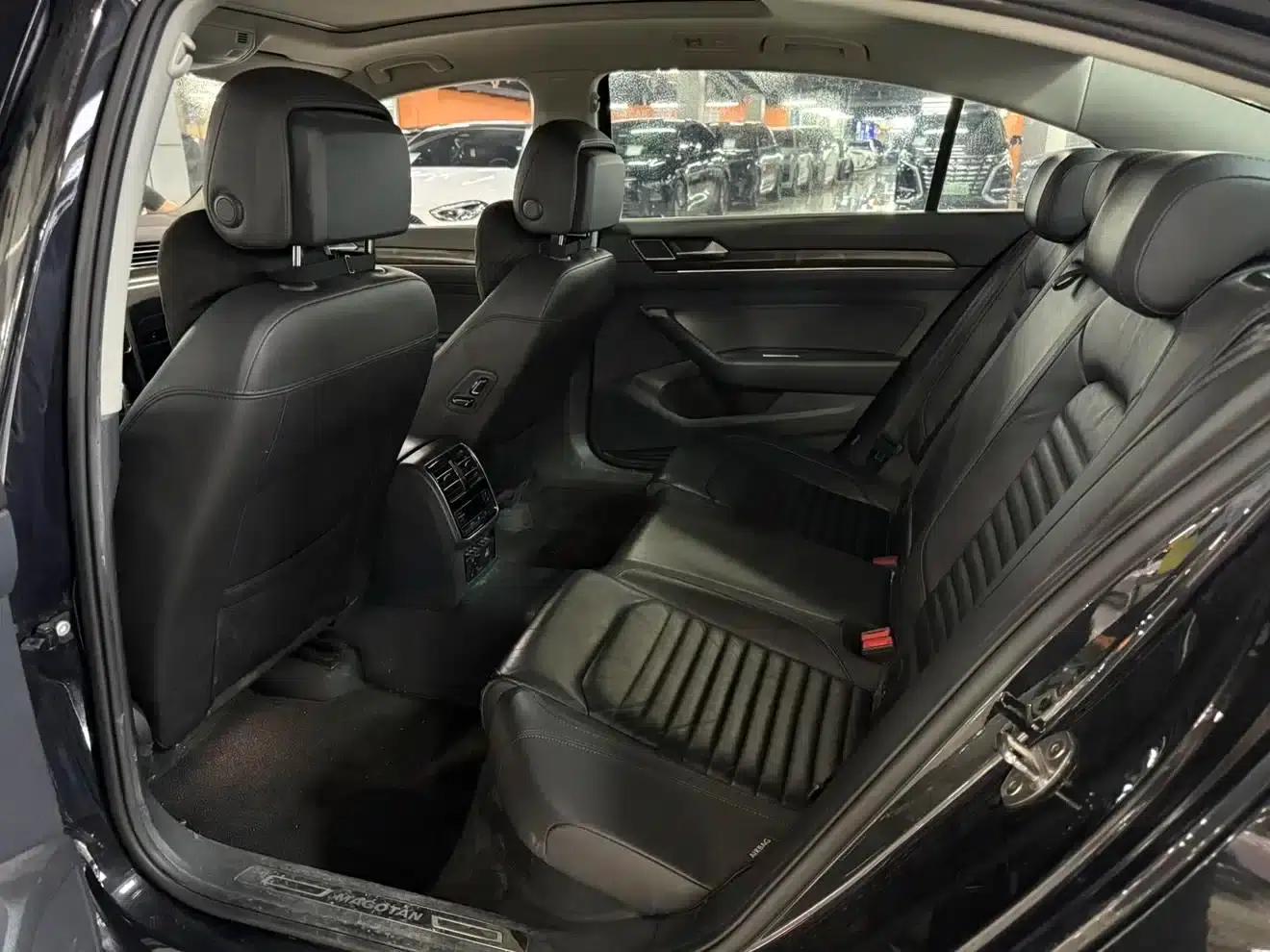 2019 Volkswagen Magotan 330TSI DSG Luxury Edition (China VI Emission Standard) — миниатюра 6