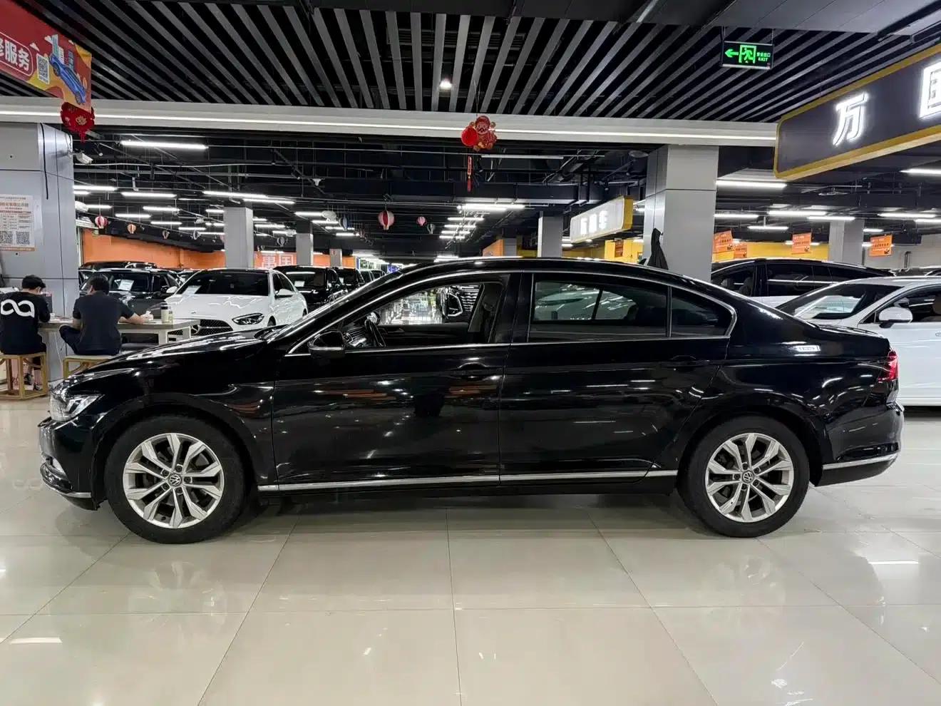 2019 Volkswagen Magotan 330TSI DSG Luxury Edition (China VI Emission Standard) — миниатюра 7
