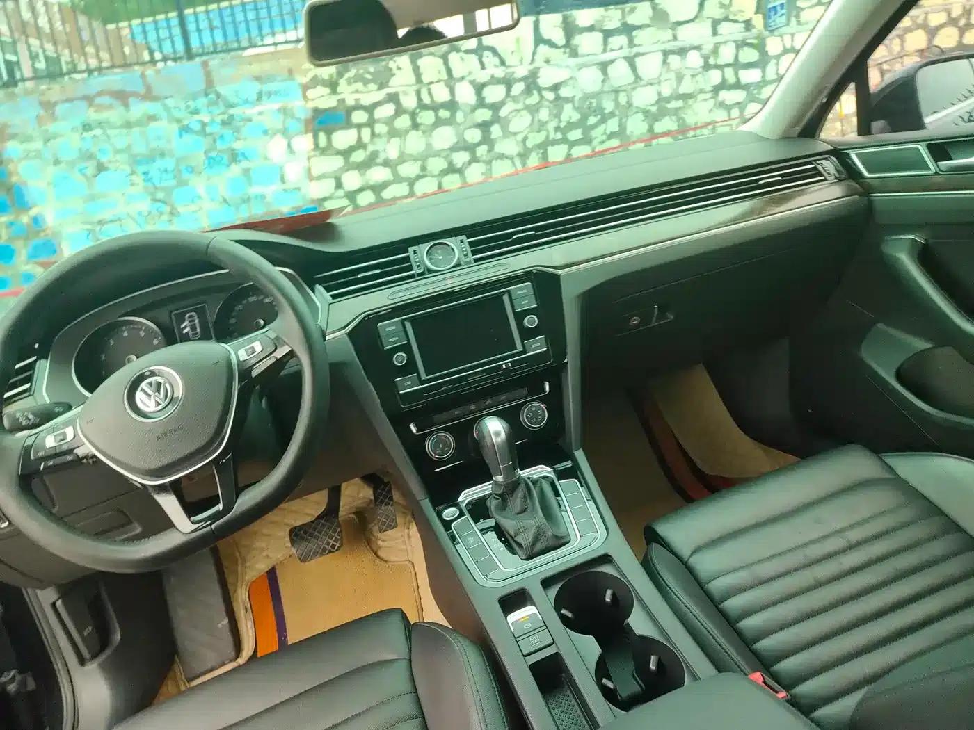 2019 Volkswagen Magotan 330TSI DSG Leading Edition (China VI Emission Standard) — миниатюра 11
