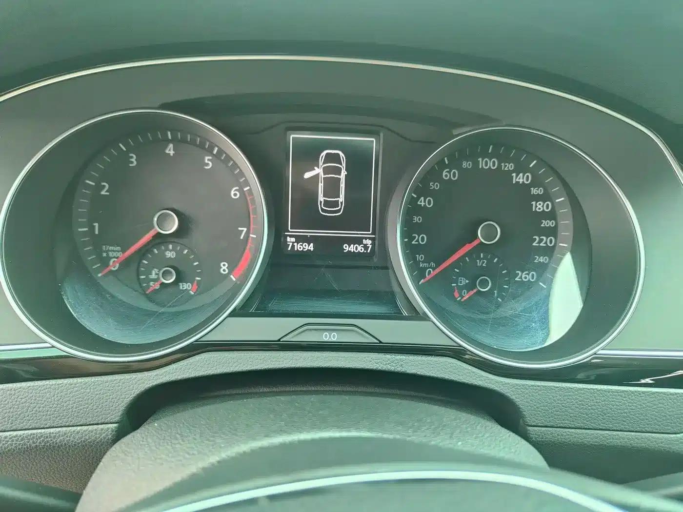 2019 Volkswagen Magotan 330TSI DSG Leading Edition (China VI Emission Standard) — миниатюра 13