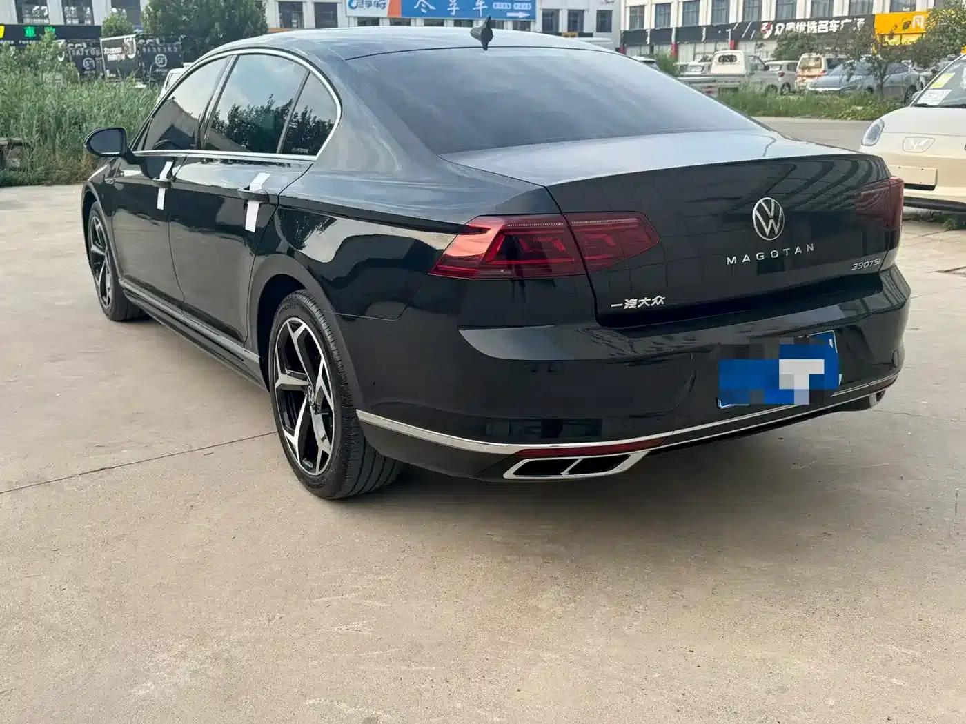 Volkswagen Magotan 2023 2 Millionth Unit Commemorative Edition 330TSI DSG Luxury — миниатюра 5
