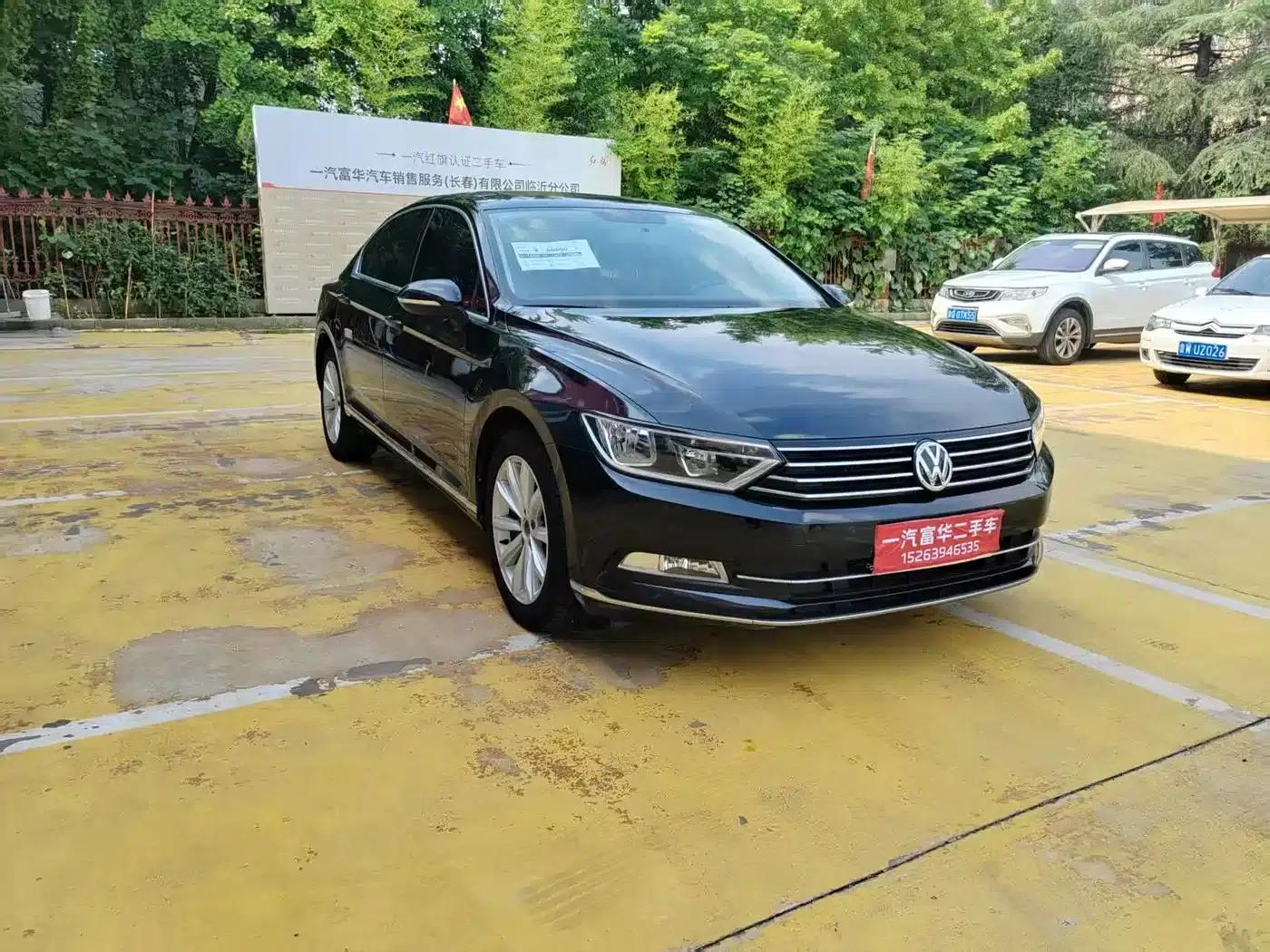 2018 Volkswagen Passat 330TSI DSG Leading Edition — миниатюра 2