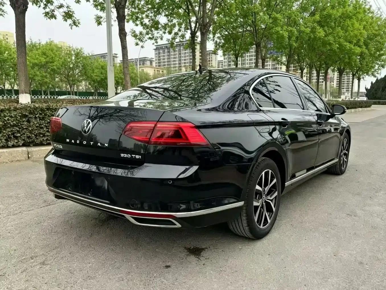 2020 Volkswagen Passat 330TSI DSG Leading Edition — миниатюра 7
