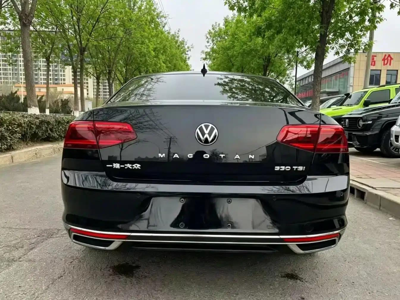 2020 Volkswagen Passat 330TSI DSG Leading Edition — миниатюра 8