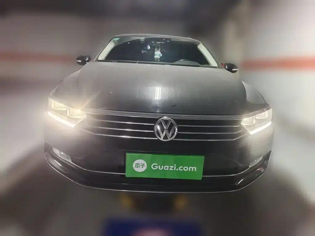 2019 Volkswagen Magotan 330TSI DSG Luxury Edition (National V Emission Standard) — миниатюра 3