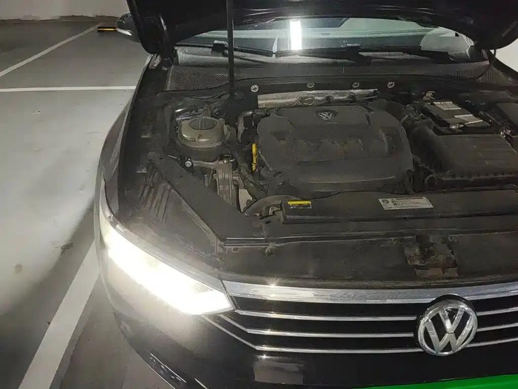 2019 Volkswagen Magotan 330TSI DSG Luxury Edition (National V Emission Standard) — миниатюра 23