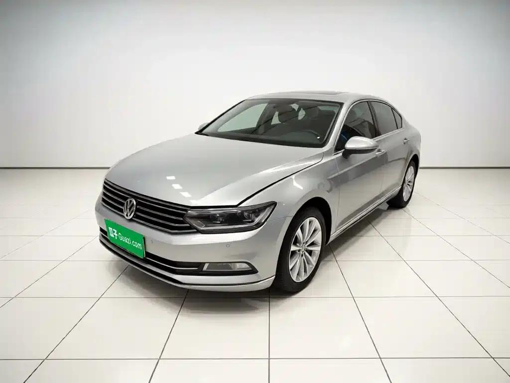 2018 Volkswagen Passat 330TSI DSG Leading Edition — миниатюра 2