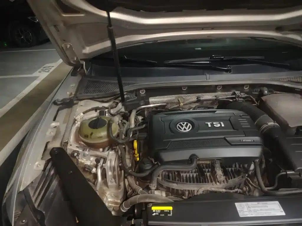 2018 Volkswagen Passat 330TSI DSG Leading Edition — миниатюра 20
