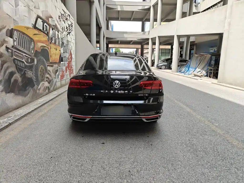 2020 Volkswagen Passat 330TSI DSG Leading Edition — миниатюра 7