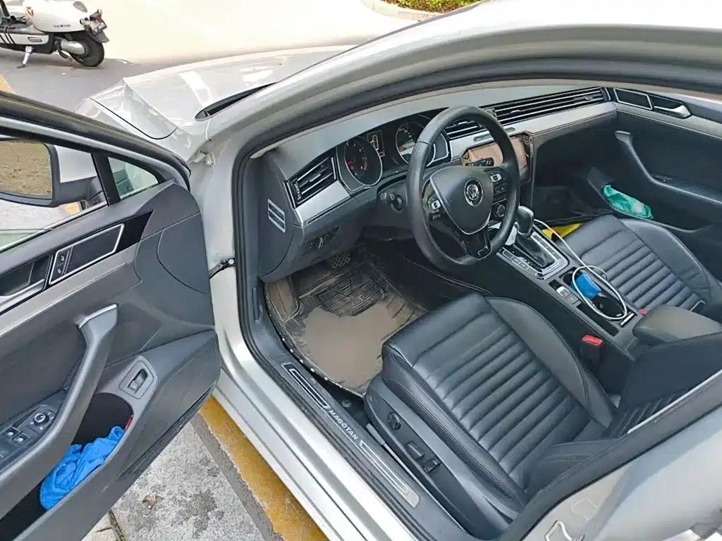 2017 Volkswagen Magotan 330TSI DSG Leading Edition — миниатюра 14